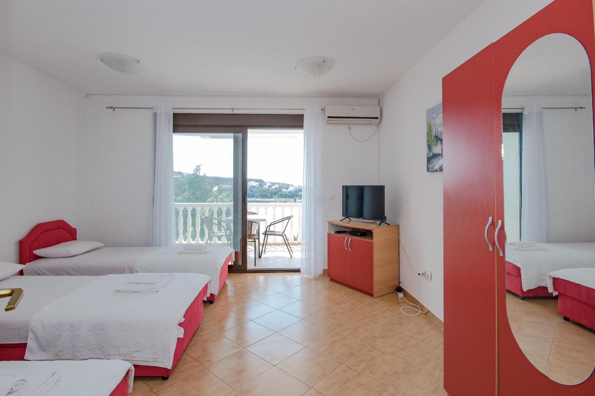 Aleksandra Apartments Utjeha Room photo